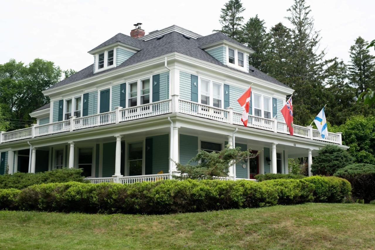 Alicion Bed & Breakfast Lunenburg Exterior foto