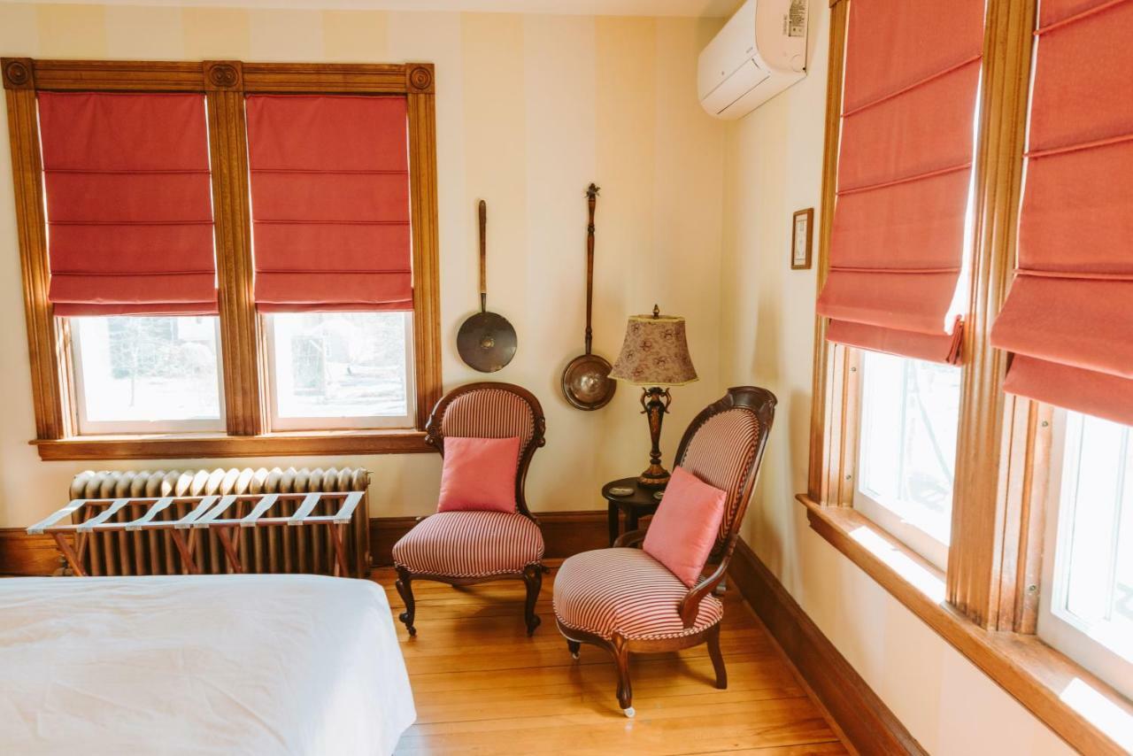Alicion Bed & Breakfast Lunenburg Exterior foto